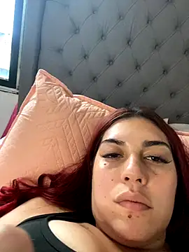 Snapshot of Kaarol69 chatting on October 6, 2025, 9:59 pm Kaarol69 online show from October 6, 2025, 9:59 pm