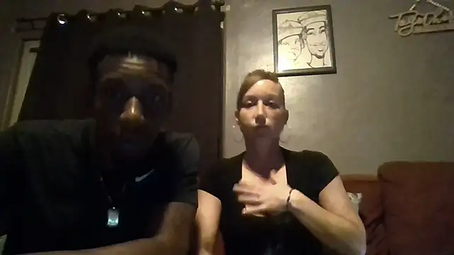 Snapshot of DandLolo chatting on September 28, 2025, 1:23 am DandLolo online show from September 28, 2025, 1:23 am