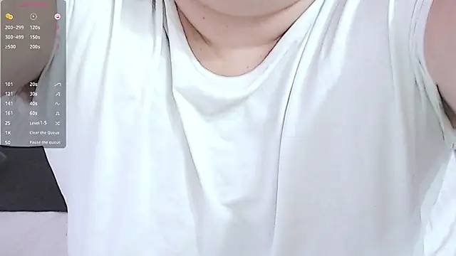 Snapshot of Heartful_BBW chatting on September 18, 2025, 5:10 am Heartful BBW online show from September 18, 2025, 5:10 am