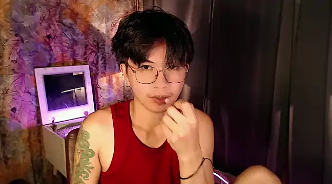 Sexy Handsome Drex online show from January 25, 2025, 8:42 am