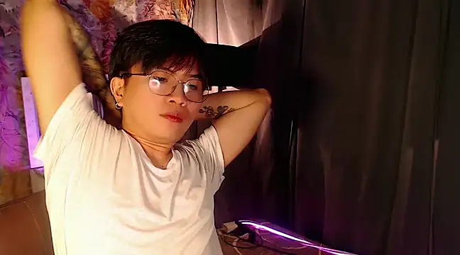 Sexy Handsome Drex online show from January 28, 2025, 11:38 am