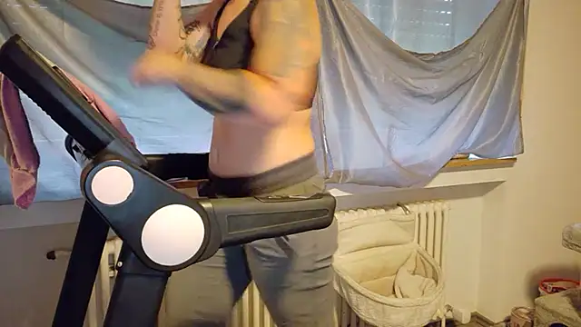 wetgerman 2 online show from September 26, 2025, 7:37 am