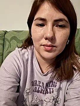 Snapshot of mady_gigi chatting on March 20, 2025, 7:14 pm mady gigi online show from March 20, 2025, 7:14 pm