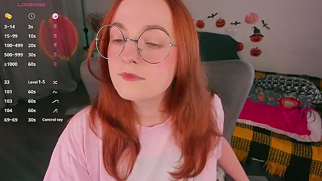 Snapshot of Alice_CutePerv chatting on November 8, 2025, 12:25 am Alice CutePerv online show from November 8, 2025, 12:25 am