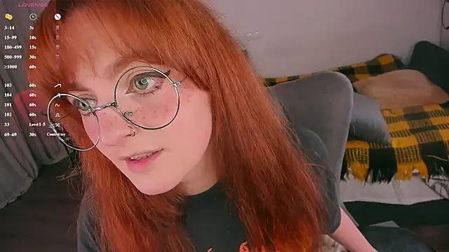 Snapshot of Alice_CutePerv chatting on July 13, 2026, 1:54 pm Alice CutePerv online show from July 13, 2026, 1:54 pm