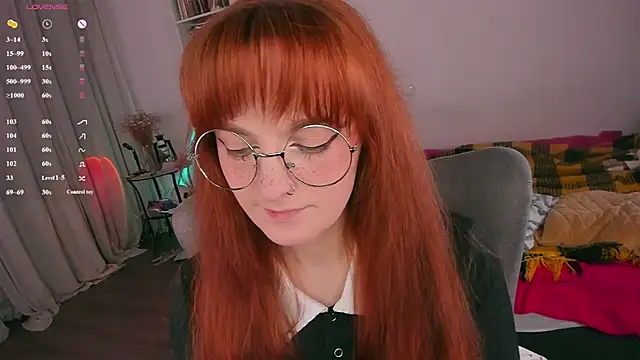 Snapshot of Alice_CutePerv chatting on June 19, 2026, 6:14 pm Alice CutePerv online show from June 19, 2026, 6:14 pm