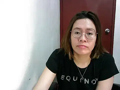 crizzybel online show from February 17, 2025, 10:38 pm
