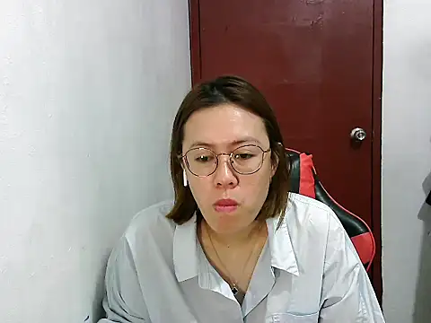 crizzybel online show from February 11, 2025, 4:35 pm