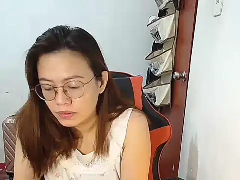 crizzybel online show from May 14, 2026, 7:33 pm
