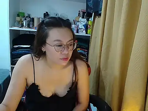 crizzybel online show from February 17, 2026, 5:16 am