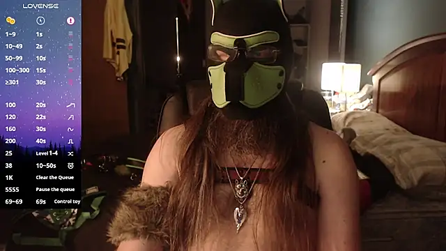 kinkywolf429 online show from April 19, 2026, 5:19 am