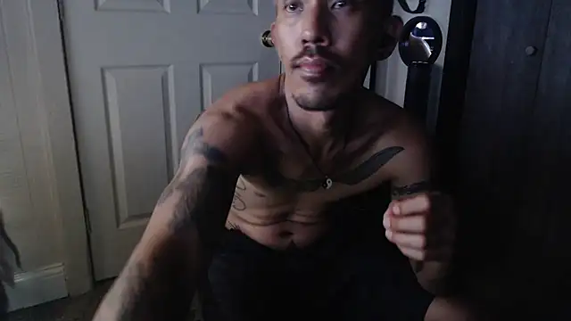 Snapshot of inc25cb@xh chatting on December 18, 2024, 4:42 am inc25cbxh online show from December 18, 2024, 4:42 am