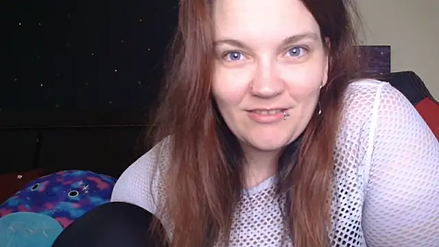 Snapshot of ToxicLilly chatting on October 23, 2025, 7:40 am ToxicLilly online show from October 23, 2025, 7:40 am