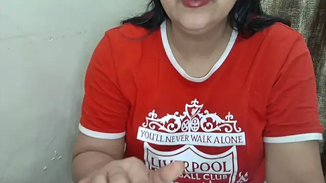 Zoya Varma004 online show from January 27, 2025, 12:37 pm