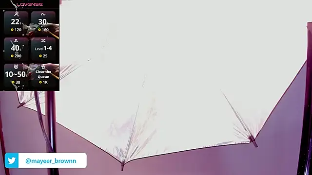 Snapshot of Brunna-Brownn chatting on October 18, 2025, 9:00 am Brunna-Brownn online show from October 18, 2025, 9:00 am