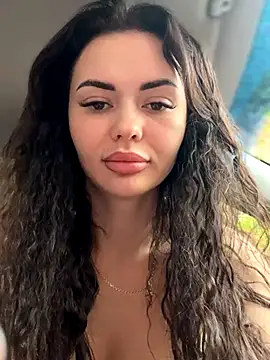 PrincessaHill  online show from October 17, 2025, 6:39 am