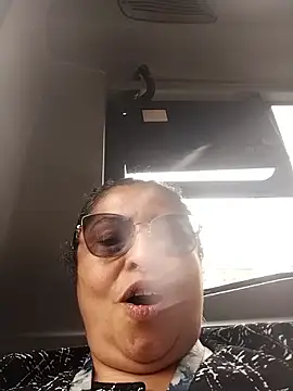 Snapshot of Keyla01_ chatting on January 10, 2026, 8:26 pm Keyla01 online show from January 10, 2026, 8:26 pm