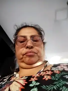 Snapshot of Keyla01_ chatting on November 27, 2025, 2:39 pm Keyla01 online show from November 27, 2025, 2:39 pm