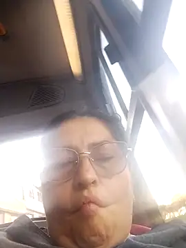 Snapshot of Keyla01_ chatting on November 29, 2025, 11:32 am Keyla01 online show from November 29, 2025, 11:32 am