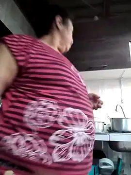 Snapshot of Keyla01_ chatting on November 30, 2025, 11:33 am Keyla01 online show from November 30, 2025, 11:33 am