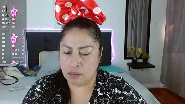 Snapshot of Keyla01_ chatting on October 24, 2025, 6:29 pm Keyla01 online show from October 24, 2025, 6:29 pm