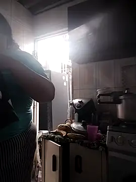 Snapshot of Keyla01_ chatting on December 21, 2025, 4:08 pm Keyla01 online show from December 21, 2025, 4:08 pm