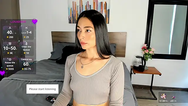 Ginebraa Saenz online show from February 17, 2025, 1:33 pm