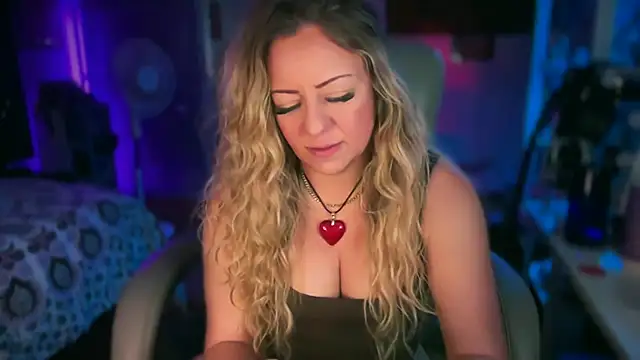 Snapshot of sage_love chatting on February 12, 2026, 6:13 am sage love online show from February 12, 2026, 6:13 am