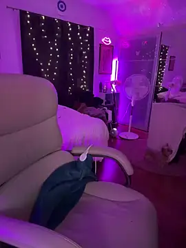 sage love online show from April 14, 2026, 3:00 am