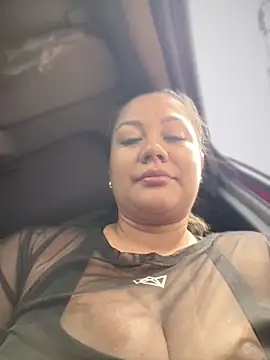 Snapshot of ValeryGrey chatting on February 16, 2025, 1:27 pm ValeryGrey online show from February 16, 2025, 1:27 pm