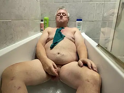 Snapshot of bigbadjon69 chatting on January 1, 2025, 4:07 pm bigbadjon69 online show from January 1, 2025, 4:07 pm