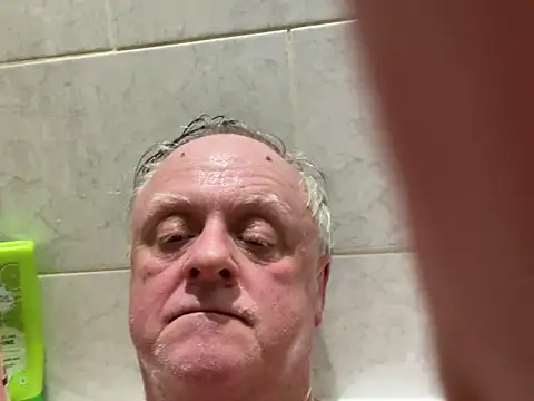 Snapshot of bigbadjon69 chatting on January 10, 2025, 3:06 pm bigbadjon69 online show from January 10, 2025, 3:06 pm