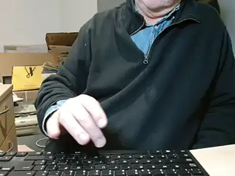Snapshot of bigbadjon69 chatting on January 4, 2025, 10:24 pm bigbadjon69 online show from January 4, 2025, 10:24 pm