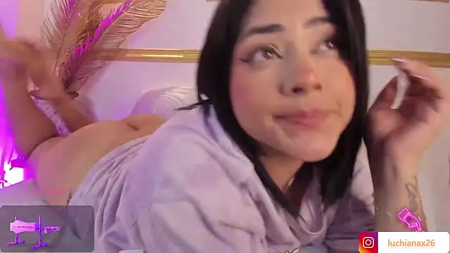 Snapshot of lucy26_ chatting on February 28, 2025, 8:31 am lucy26  online show from February 28, 2025, 8:31 am