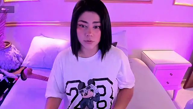 Snapshot of lucy26_ chatting on September 13, 2025, 2:33 am lucy26  online show from September 13, 2025, 2:33 am