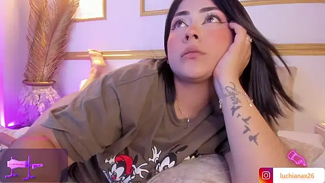 Snapshot of lucy26_ chatting on March 18, 2025, 9:23 am lucy26  online show from March 18, 2025, 9:23 am