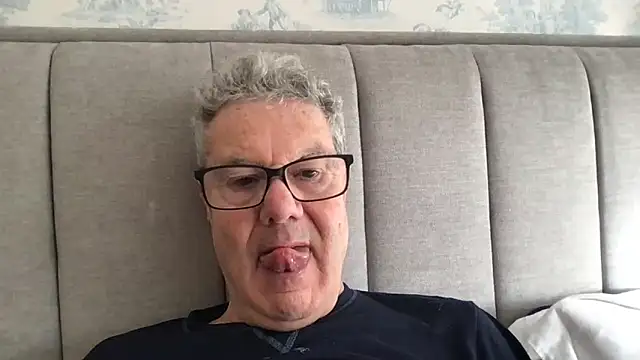 Oldpistolpete online show from November 18, 2025, 9:56 am