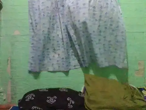 Snapshot of simplewild_mom chatting on November 5, 2025, 10:57 pm simplewild mom online show from November 5, 2025, 10:57 pm