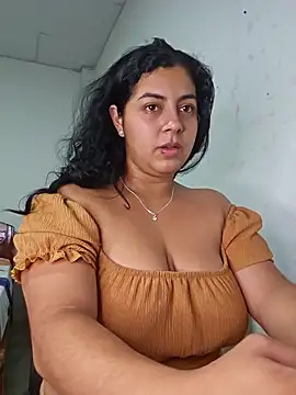 Mary pinkish online show from January 24, 2025, 5:31 am