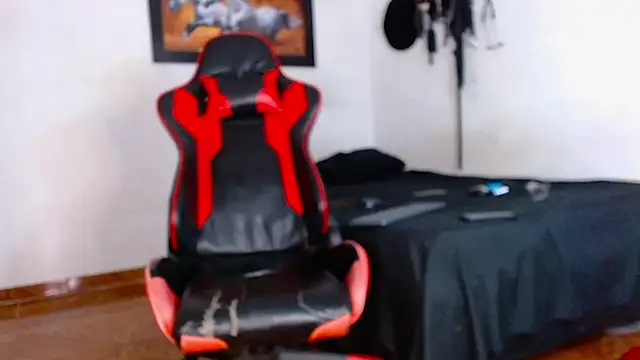 Snapshot of leonidas_18k chatting on February 25, 2025, 3:42 am leonidas 18k online show from February 25, 2025, 3:42 am