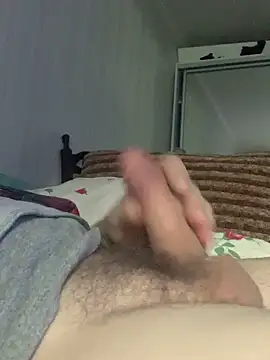 Snapshot of GHsveter chatting on October 3, 2025, 12:06 pm GHsveter online show from October 3, 2025, 12:06 pm