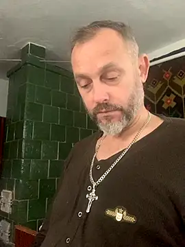 Snapshot of GHsveter chatting on October 20, 2025, 9:43 am GHsveter online show from October 20, 2025, 9:43 am