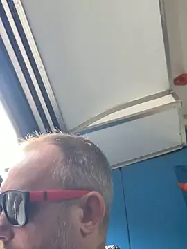 Snapshot of GHsveter chatting on September 19, 2025, 11:58 am GHsveter online show from September 19, 2025, 11:58 am