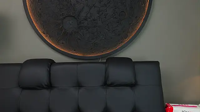 Snapshot of miss_sharlotte18 chatting on October 3, 2025, 6:09 pm miss sharlotte18 online show from October 3, 2025, 6:09 pm