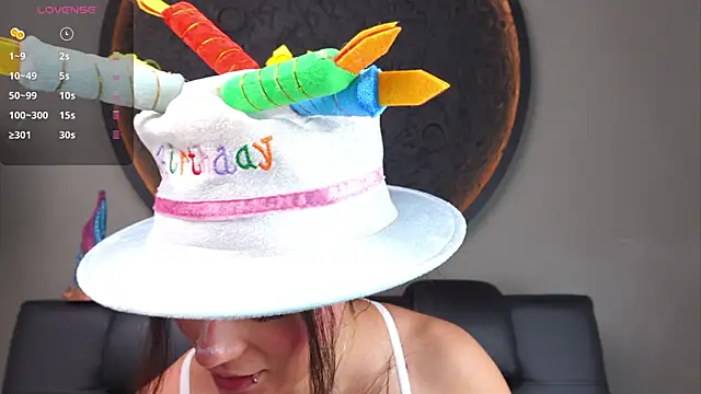 miss sharlotte18 online show from February 12, 2026, 6:07 pm