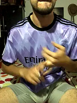 Snapshot of Cabetothepro chatting on October 19, 2025, 3:31 am Cabetothepro online show from October 19, 2025, 3:31 am