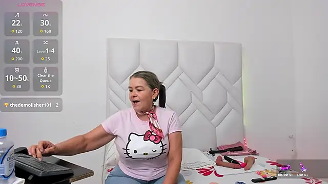 Mature Hard online show from September 30, 2025, 9:21 pm