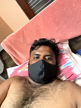 pavanappi098 online show from September 25, 2025, 3:18 pm