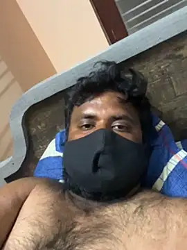 pavanappi098 online show from March 14, 2025, 5:02 pm