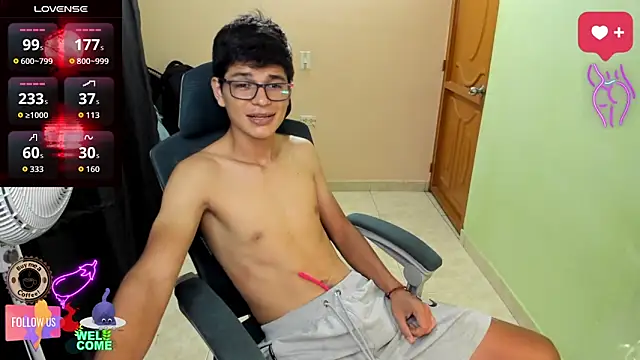 Snapshot of GoldenProject chatting on October 5, 2025, 2:46 am GoldenProject online show from October 5, 2025, 2:46 am